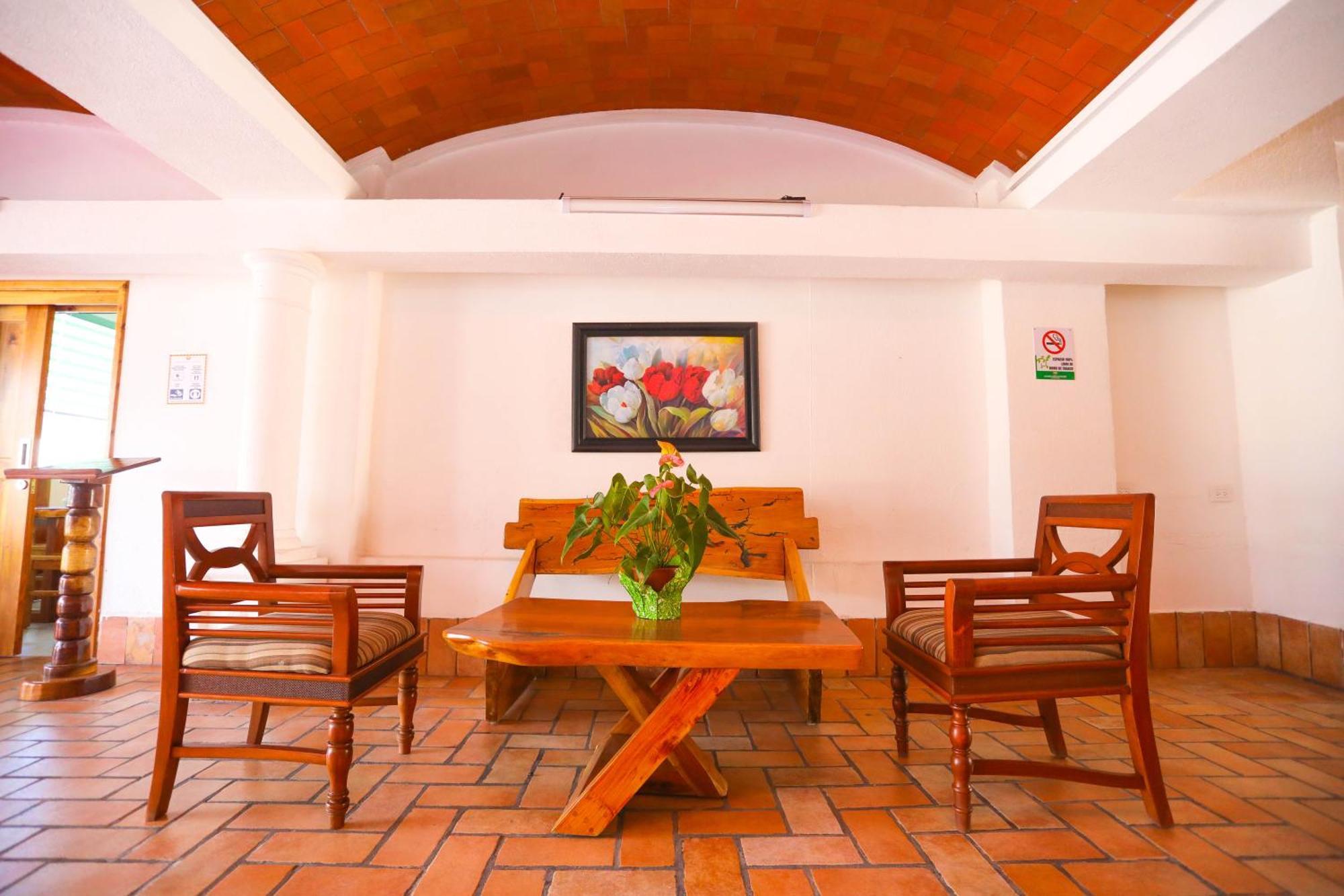 Hotel Maria de Lourdes Cancún Extérieur photo